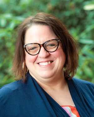 Portrait of Elizabeth Arnott.