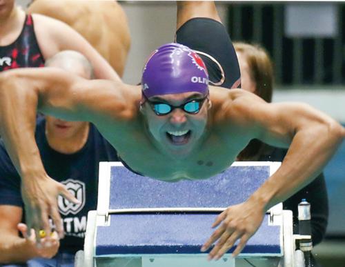 Neirton Oliveira ’20 takes flight